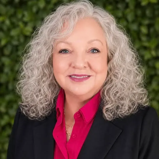 Headshot of Dr. Diana Elrod.