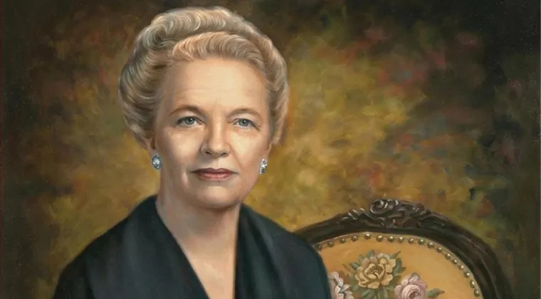 A painted portrait of Mabel Scofield Maddox, co-founder of the JF Maddox Foundation.
