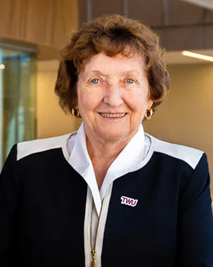 A headshot photo of Dr. Dawn Chaney