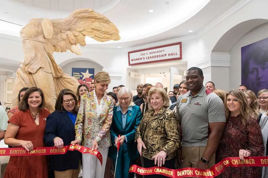 TWU Regents Bernadette Coleman and Jill Jester, Chancellor Feyten, former Regent’s Chair Sue S. Bancroft, state Sen. Jane Nelson, Denton Mayor Gerard Hudspeth and Denton Chamber of Commerce President Erin Carter at the Sue Bancroft Women's Leadership Hall