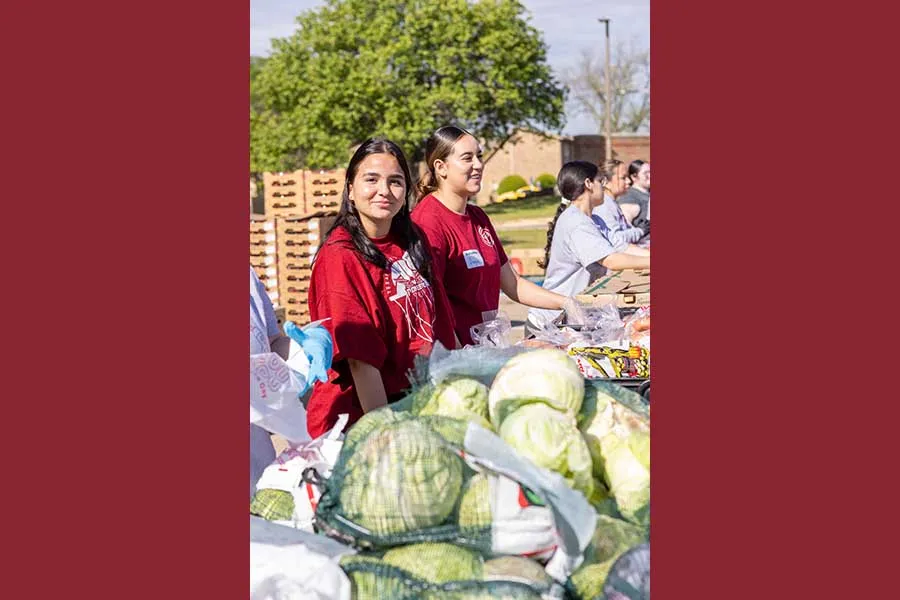 Housing & Dining volunteers at Groceries to Go
