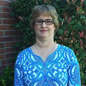 portrait shot of Karen Metker