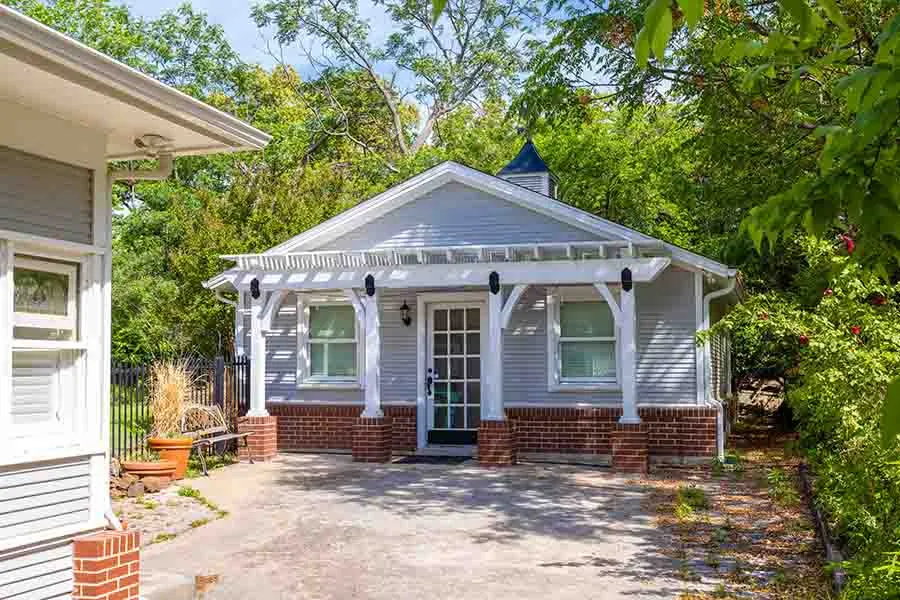 College Street Cottage Exterior
