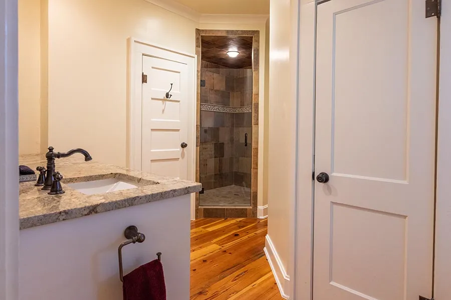 College Street House Bathroom
