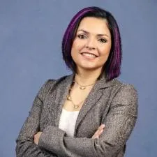 Headshot of Gladys Elena Roa Albert