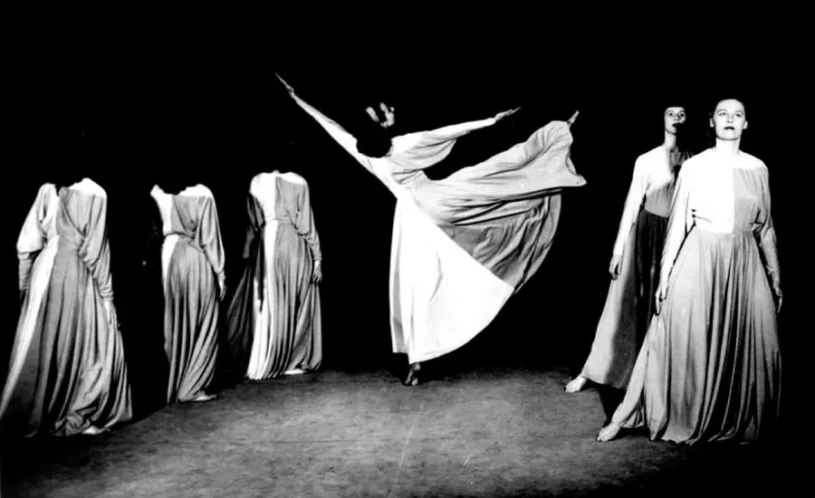 dancers in piece called Color Suite 