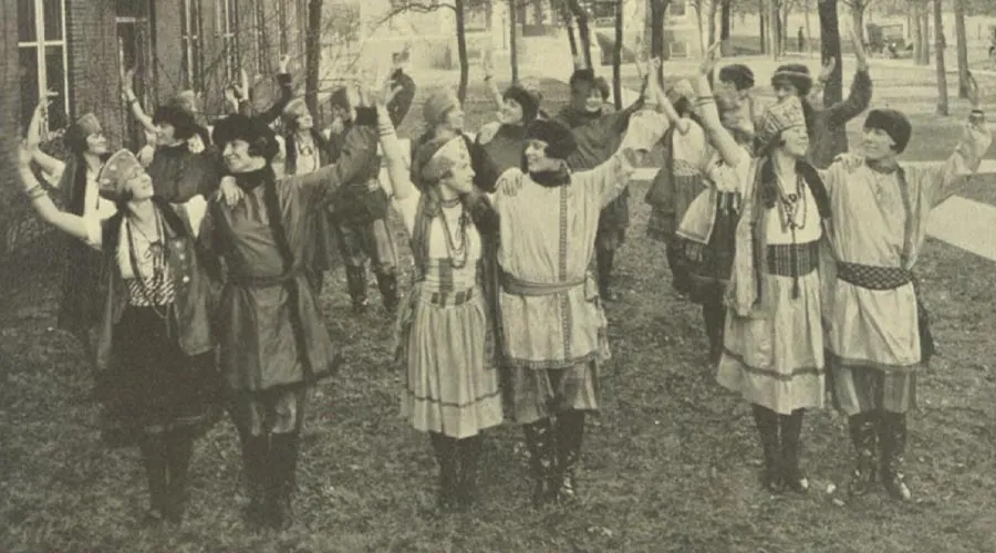 Staging of Russian folk dances from 1925 