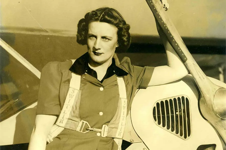 Aviator Dorothy Scott