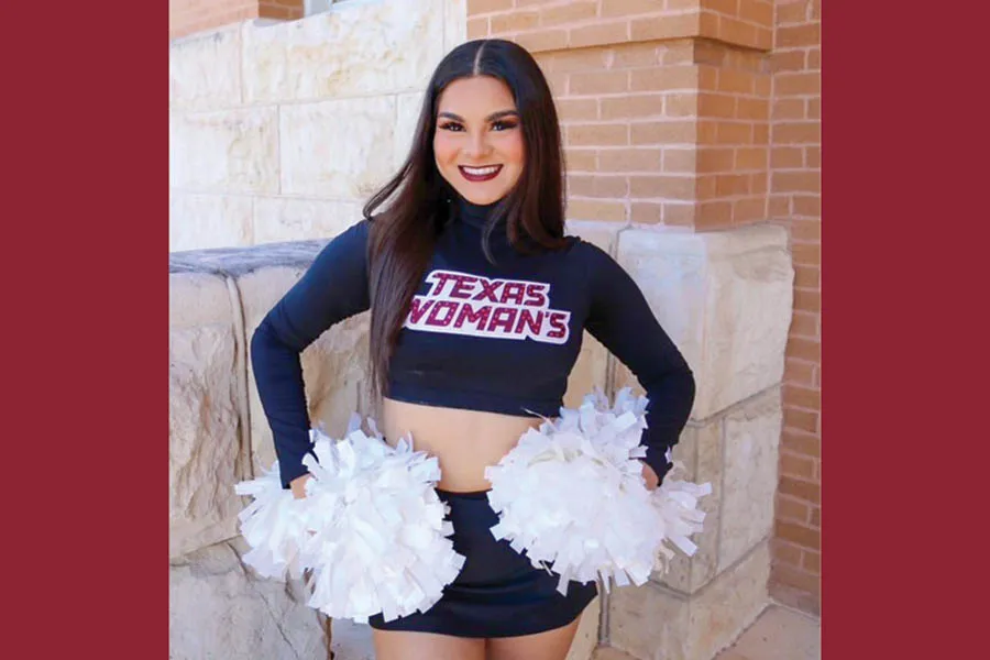 Photo of Analiz Jimenez