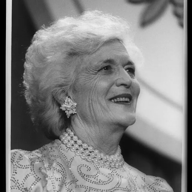 Portrait of former first lady Barbara Bush