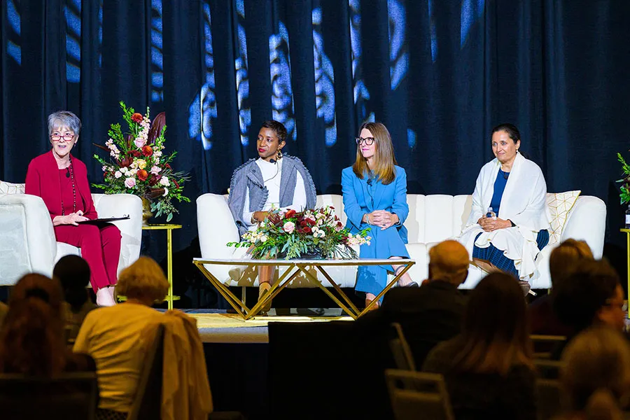 2024 Lone Star Summit panel featuring Mary Anne Aldaheff as moderator, with Dallas Morning News Executive Editor Katrice Hardy, KERA’s Think host Krys Boyd, and Texas Tribune CEO Sonal Shah