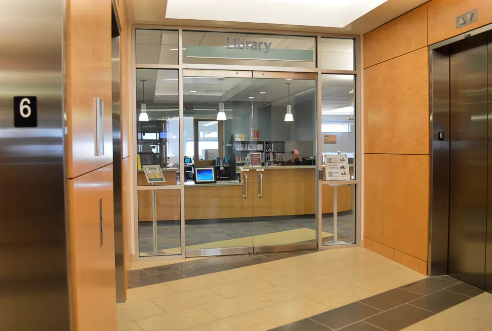 A photo of the entrance to the Dallas Campus Library