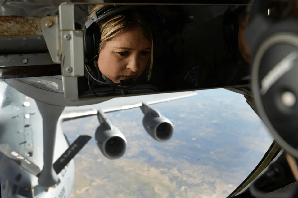 Staff Sgt. Amanda Walls, a KC-135 Stratotanker boom operator student, refuels a C-17 Globemaster III during her final check ride, April 10, 2015. Walls completed the boom operator course and will soon be returning to her home unit, Tennessee Air National Guard’s 151st Air Refueling Squadron, where she previously served as a KC-135 crew chief. (U.S. Air Force photo/Airman 1st Class Nathan Clark)