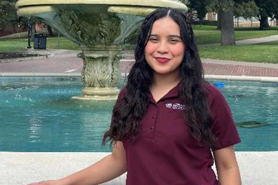 Portrait of Emily Cruz
