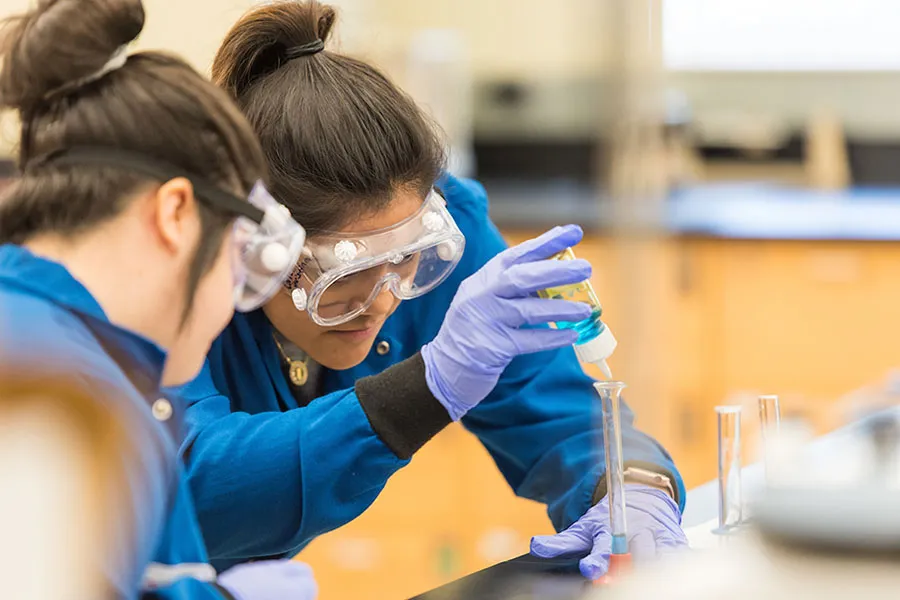 Students in a chemistry class in ASSC
