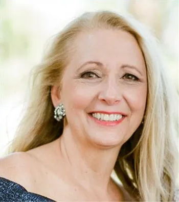 Elaine Stolte, Texas Women's Hall of Fame 2020-2021 Inductee