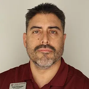 Victor Hernandez